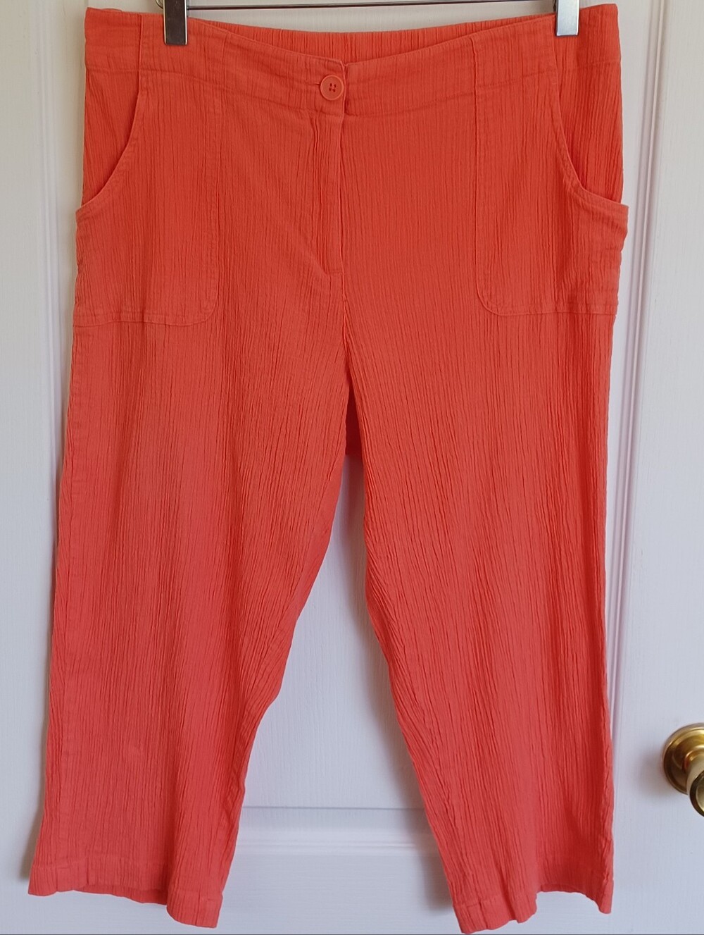 PALM ISLAND CRINKLE GAUZE 100% COTTON CAPRI PANTS SIZE 12 CORAL 32" x 19.5"